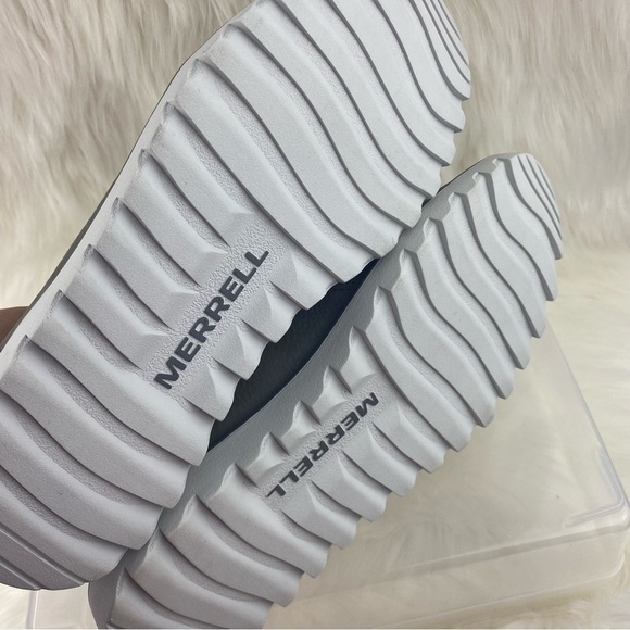 MERRELL DOWNTOWN LACE UP SHOES - Picture 7 of 9